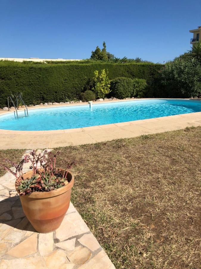 Villa C3 Arthur Rimbaub Chambre D'Hote Piscine Proche Mer Plage 600M Кан сюр Мер Екстериор снимка